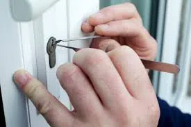 Royal Locksmith Store Auburn Hills, MI 248-256-5290 - emergency-lockout